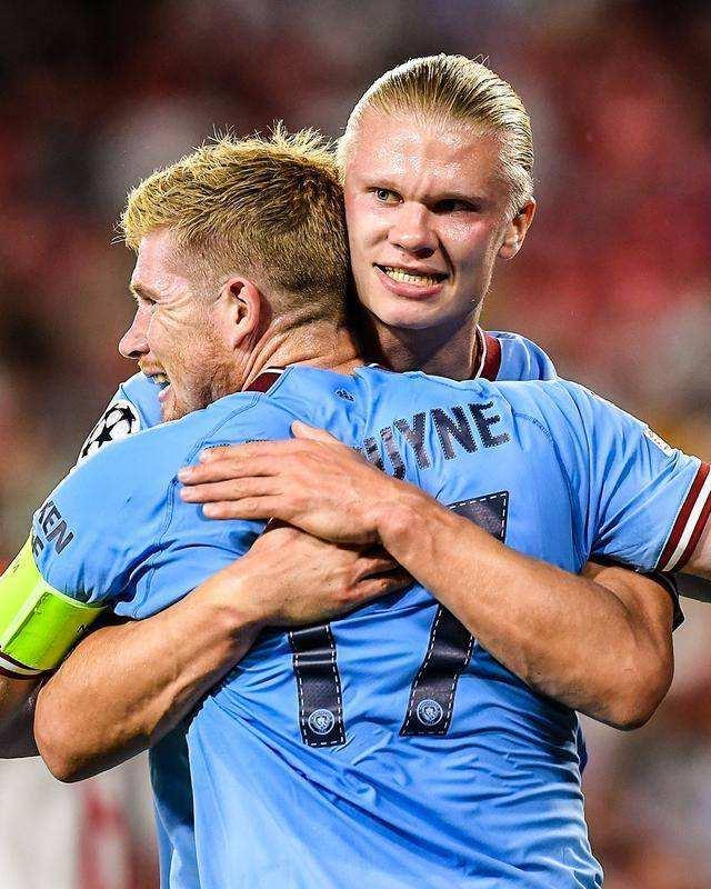 队传导球过 队传导球过