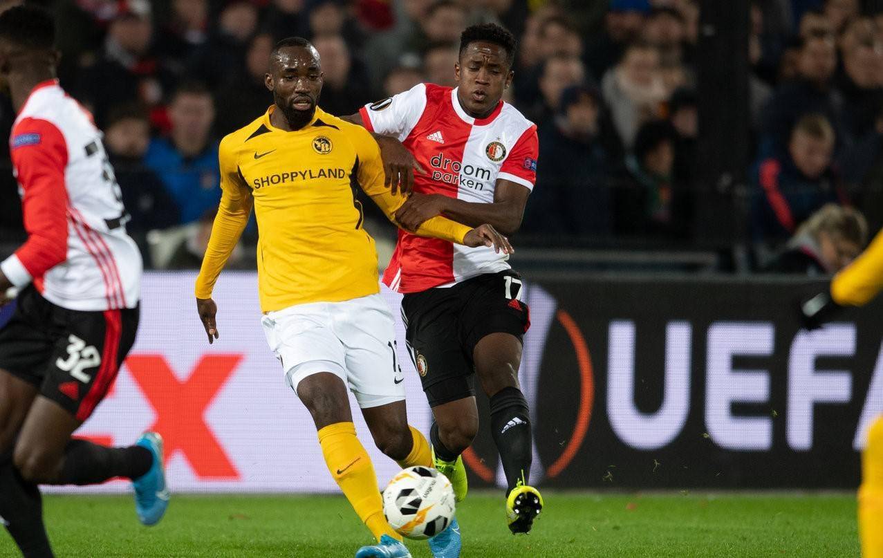 表現全面且 表現全面且