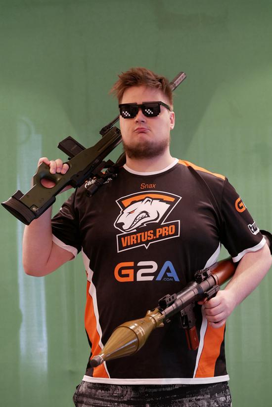 暂停后首个 暂停后首个